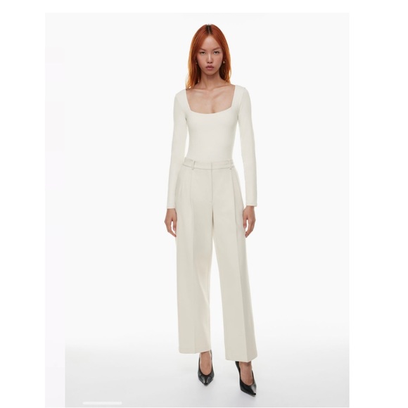 Babaton Contour Bodysuit - Picture 6 of 10